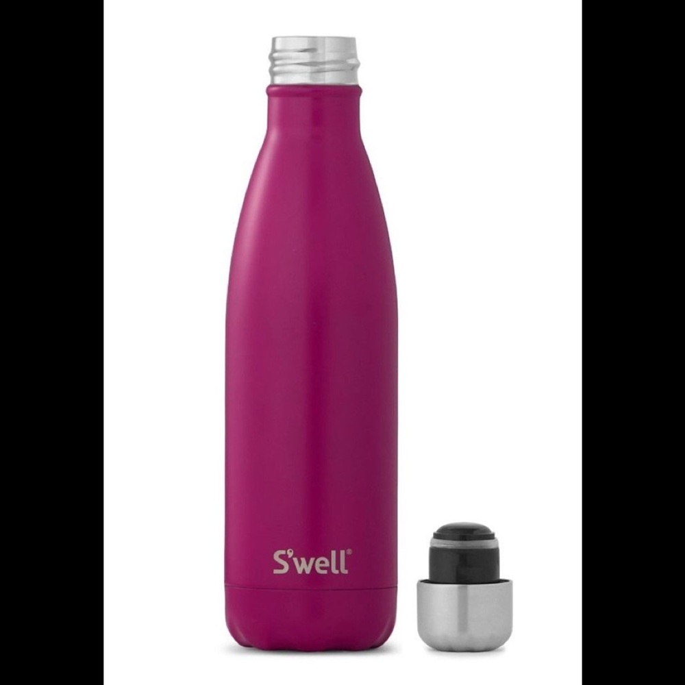 Swell Bottle Cranberry 17 Ounce New w/ Box